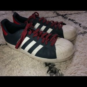 Men’s Adidas Superstars